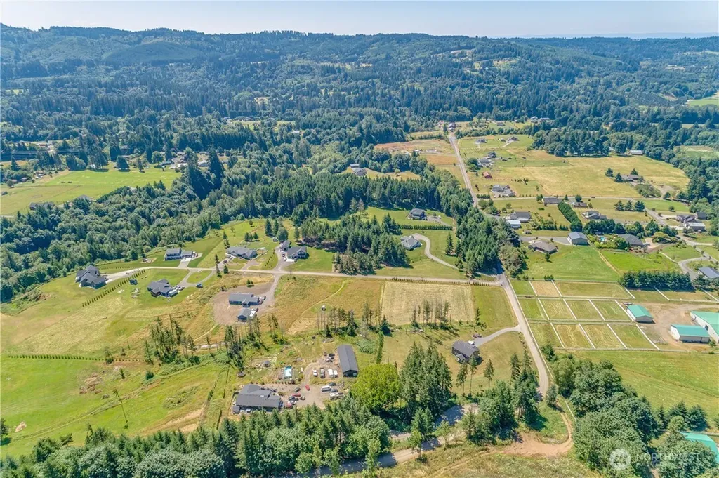 393 Hansen Ext Road Woodland WA 98674