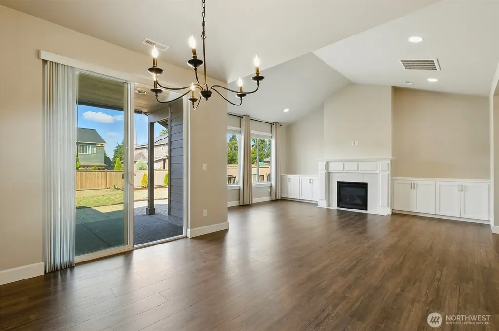 2008 84th Avenue E Edgewood WA 98371