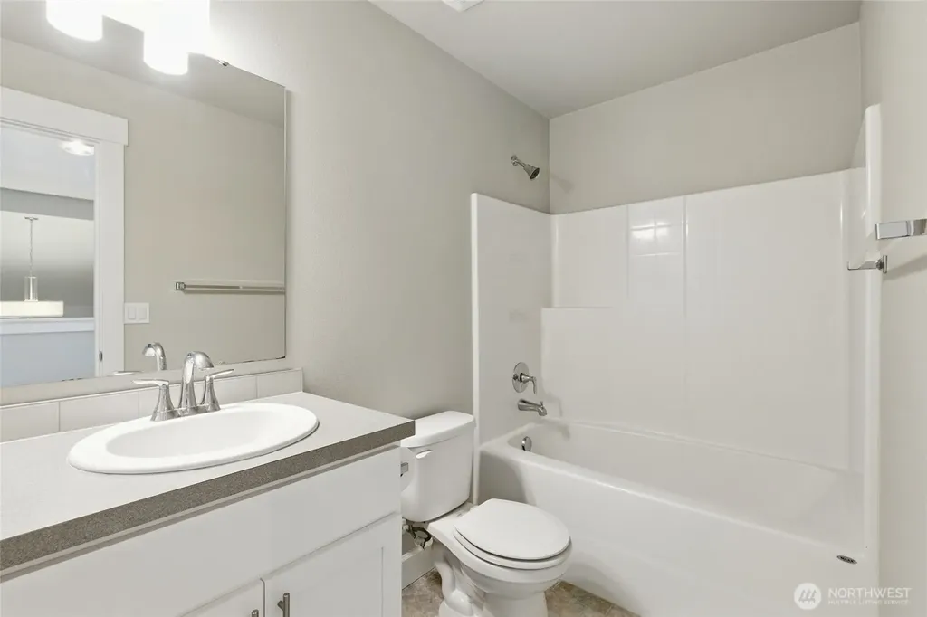 2008 84th Avenue E Edgewood WA 98371