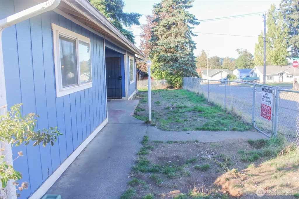 1505 Division Street Shelton WA 98584