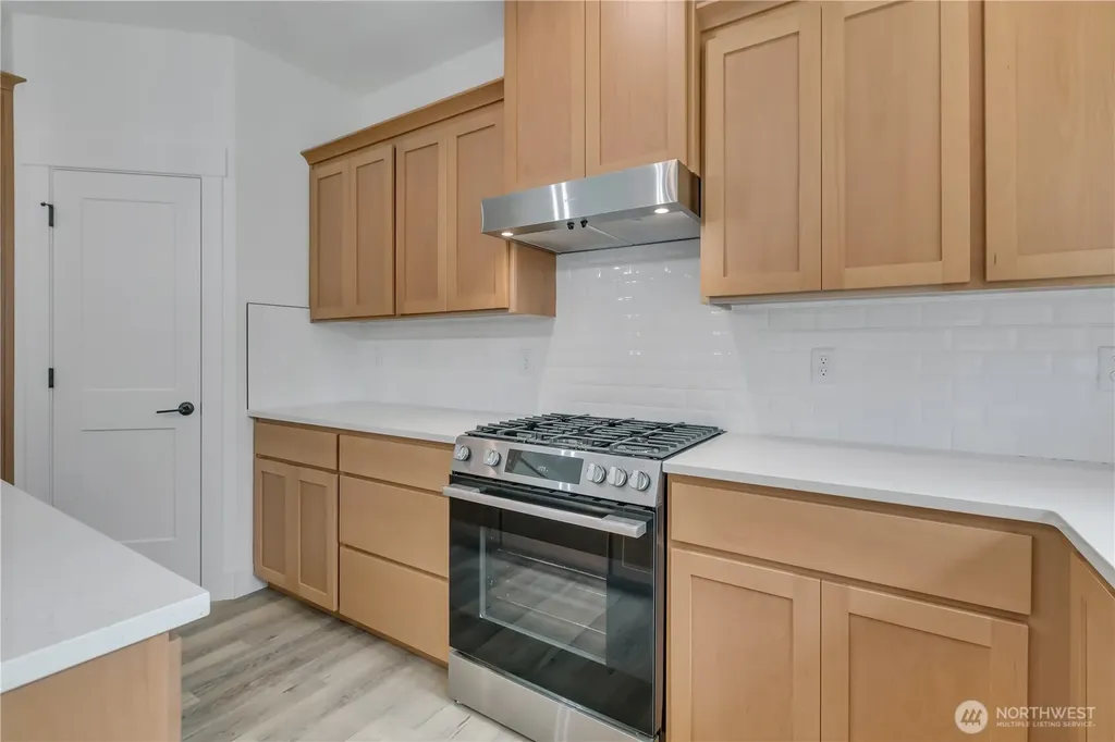 16216 76th Avenue Ct E Puyallup WA 98375