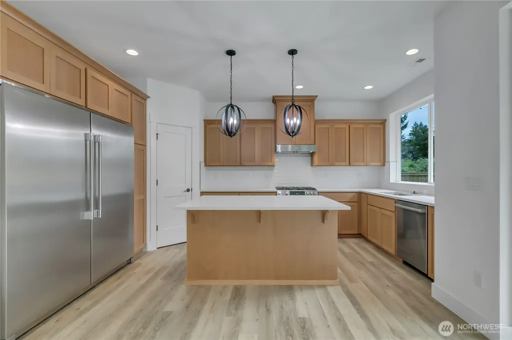 16216 76th Avenue Ct E Puyallup WA 98375