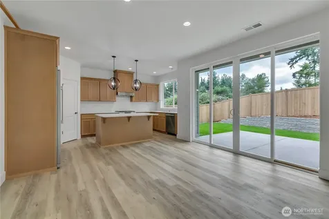 16216 76th Avenue Ct E Puyallup WA 98375