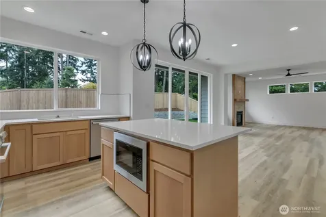 16216 76th Avenue Ct E Puyallup WA 98375