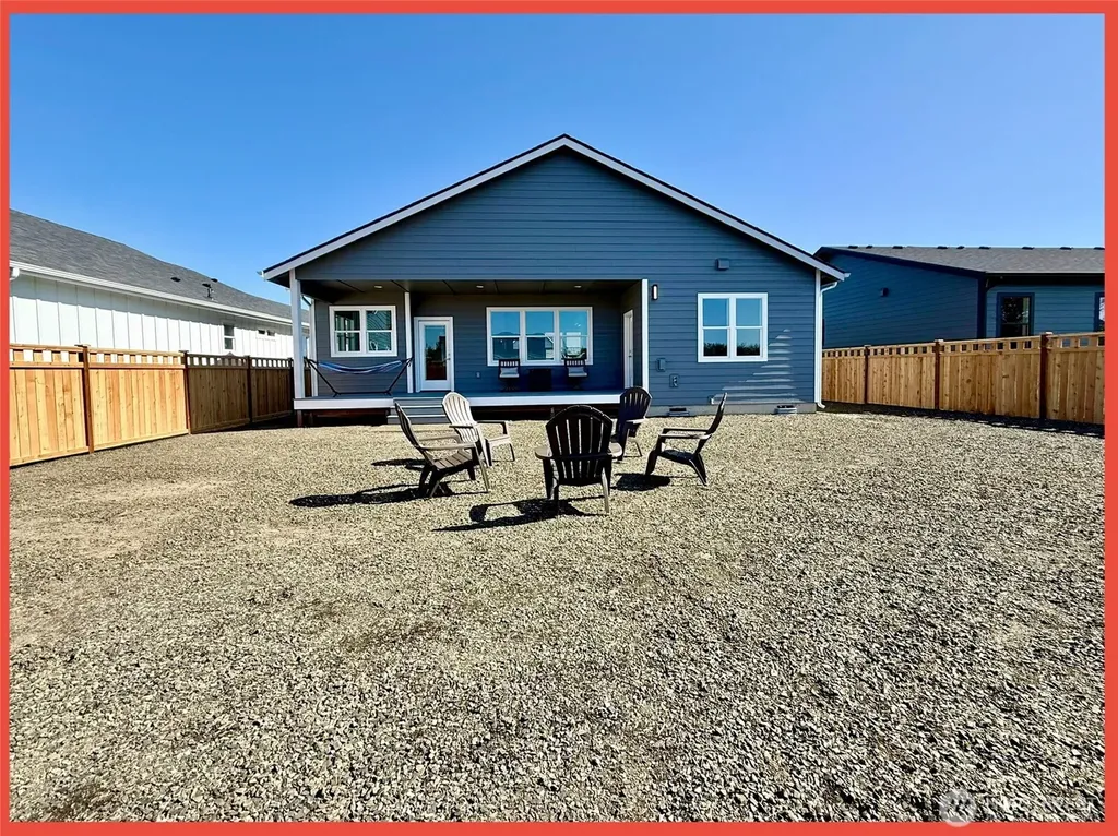 992 Alida Court SE Ocean Shores WA 98569