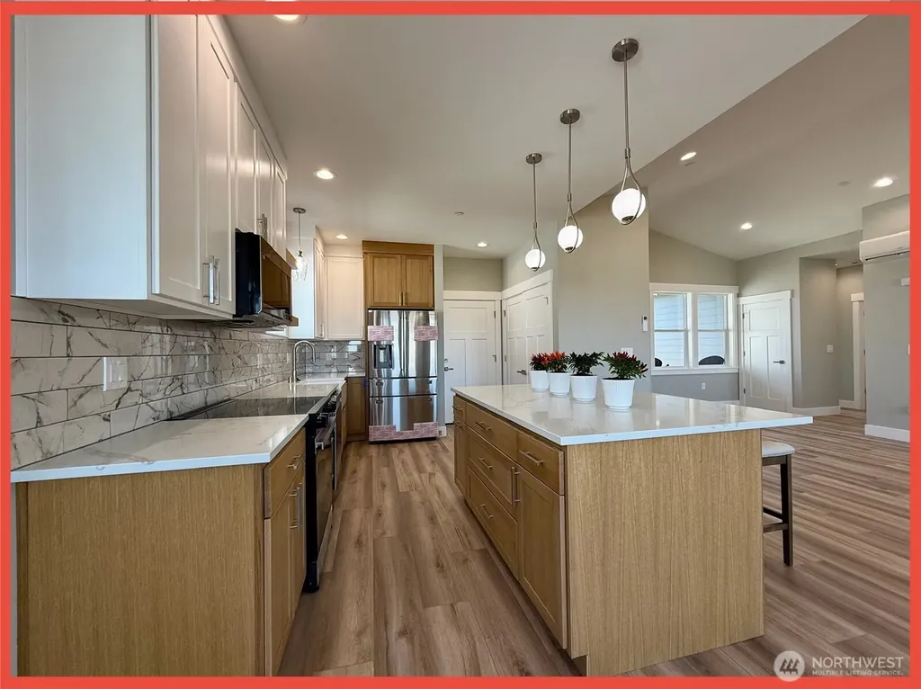 992 Alida Court SE Ocean Shores WA 98569