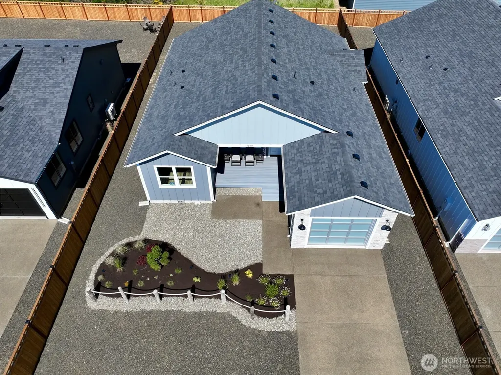 992 Alida Court SE Ocean Shores WA 98569