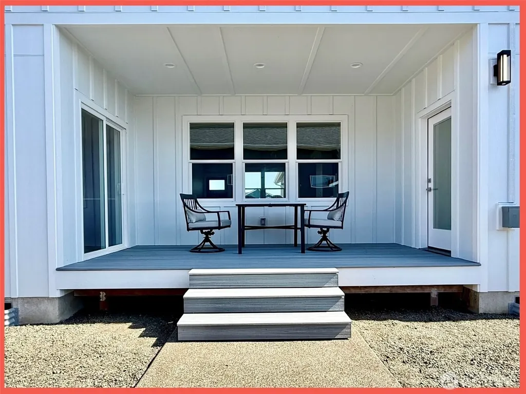 990 Alida Court SE Ocean Shores WA 98569