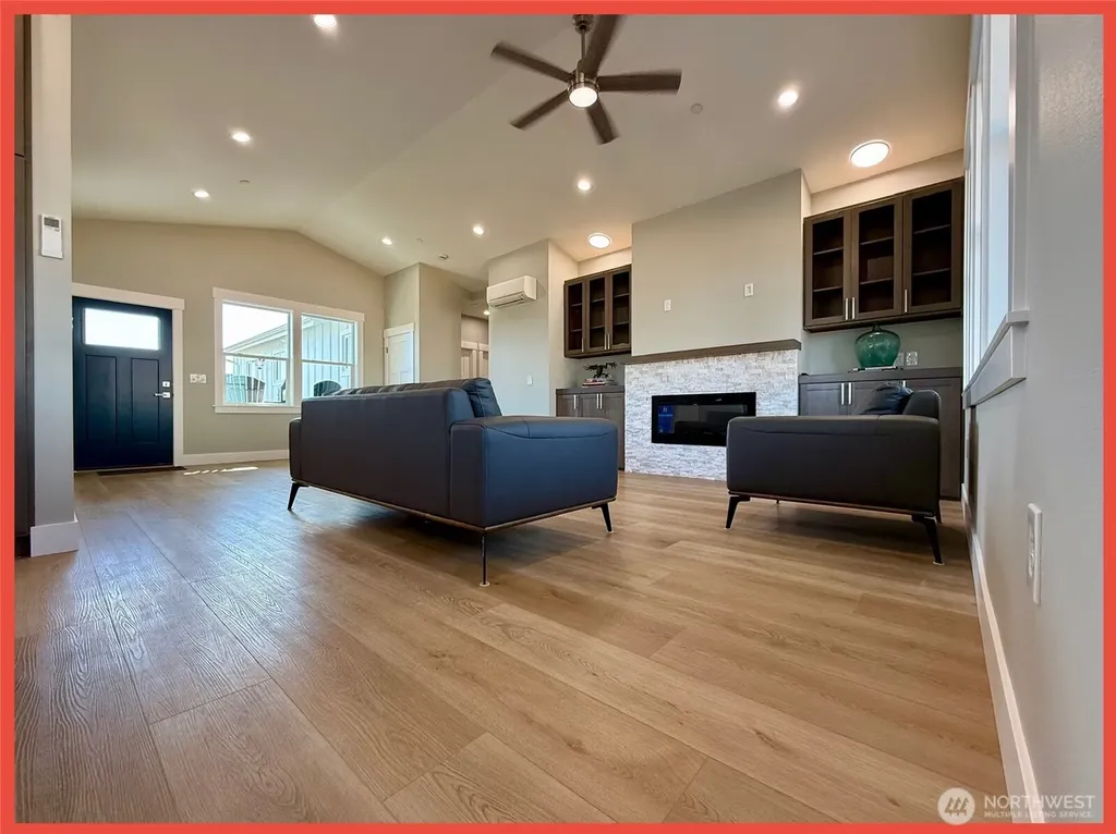 990 Alida Court SE Ocean Shores WA 98569