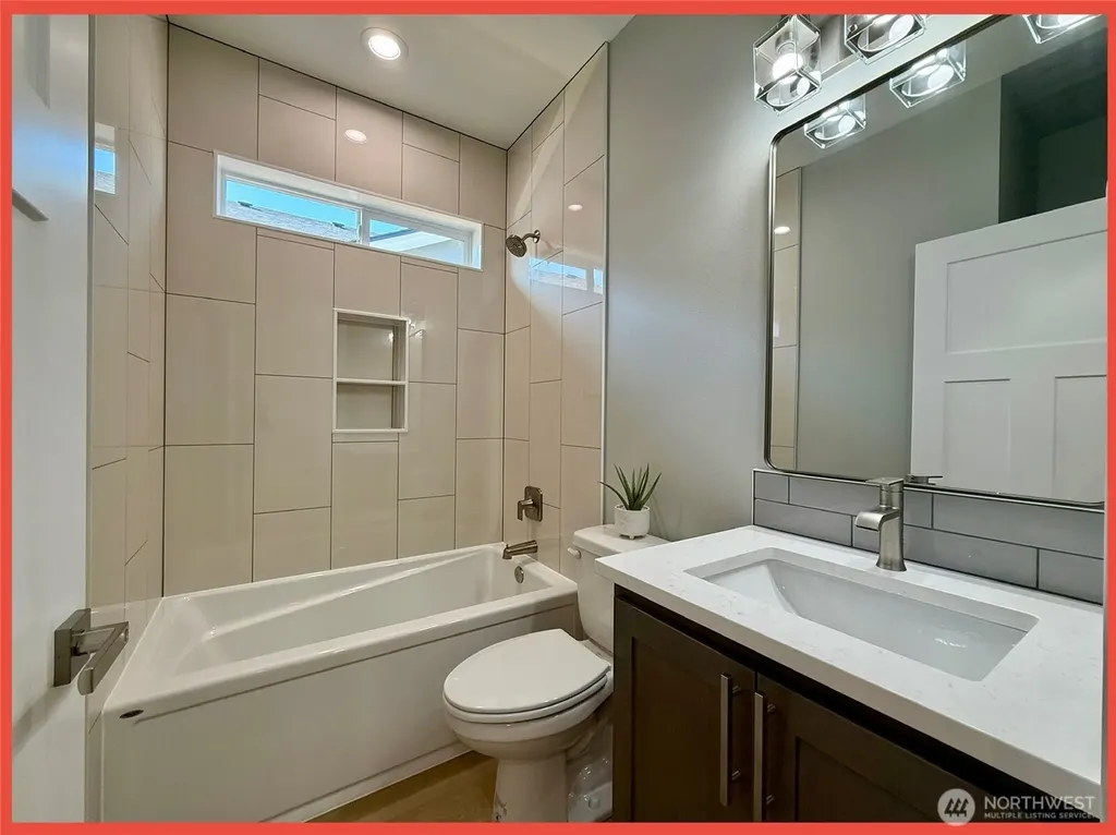 990 Alida Court SE Ocean Shores WA 98569