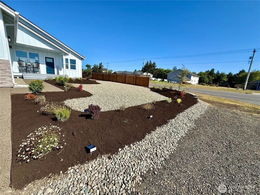 990 Alida Court SE Ocean Shores WA 98569