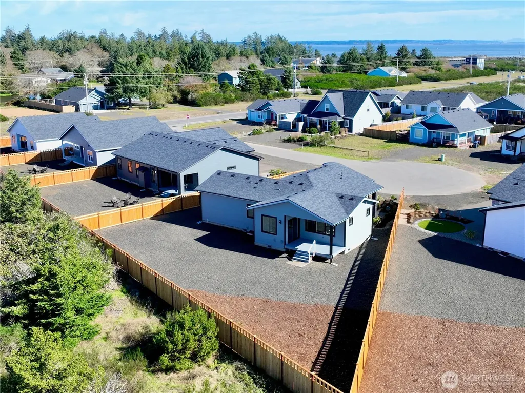 996 Alida Court SE Ocean Shores WA 98569