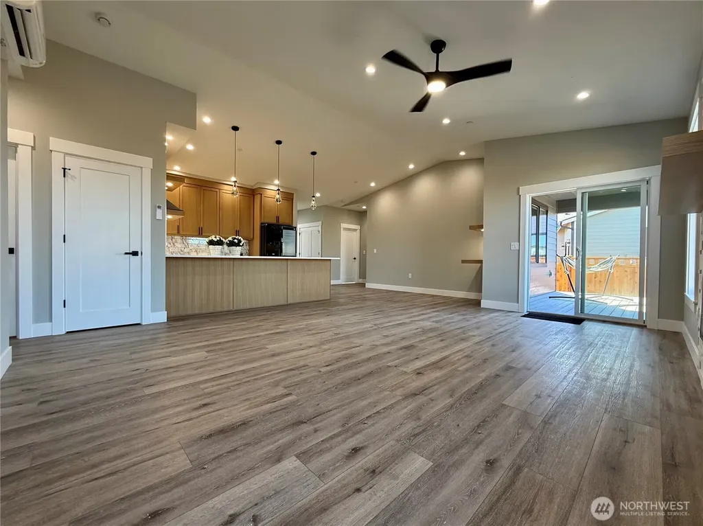 994 Alida Court SE Ocean Shores WA 98569