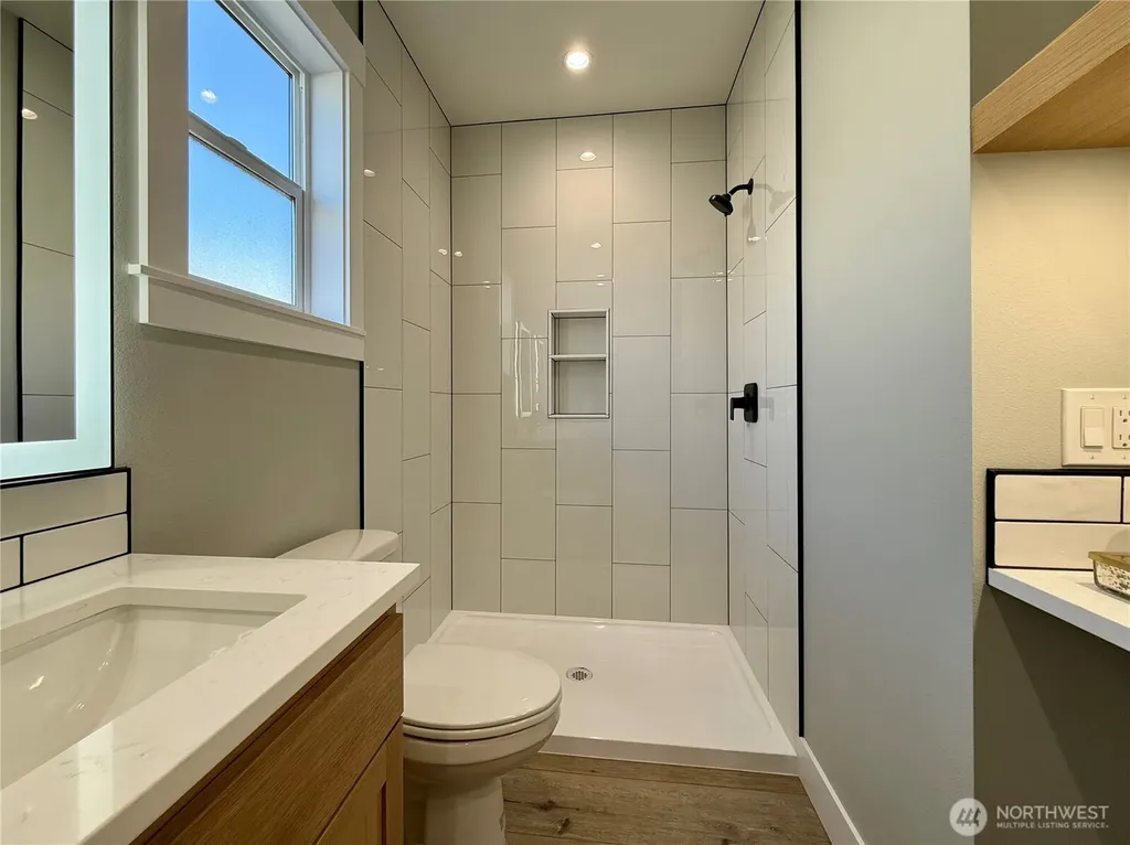 994 Alida Court SE Ocean Shores WA 98569