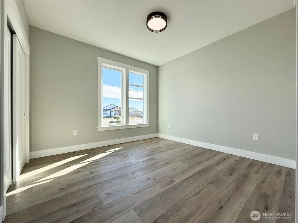 994 Alida Court SE Ocean Shores WA 98569