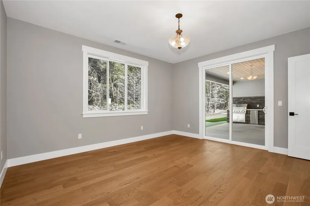 8908 Hunter Point NW Olympia WA 98502