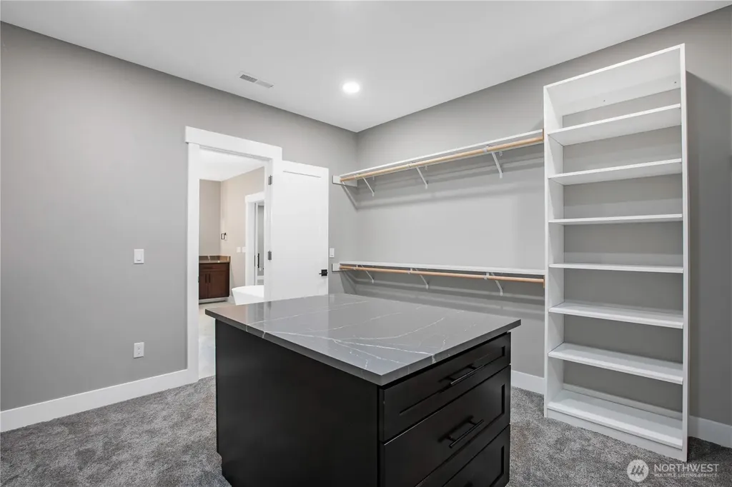 8908 Hunter Point NW Olympia WA 98502