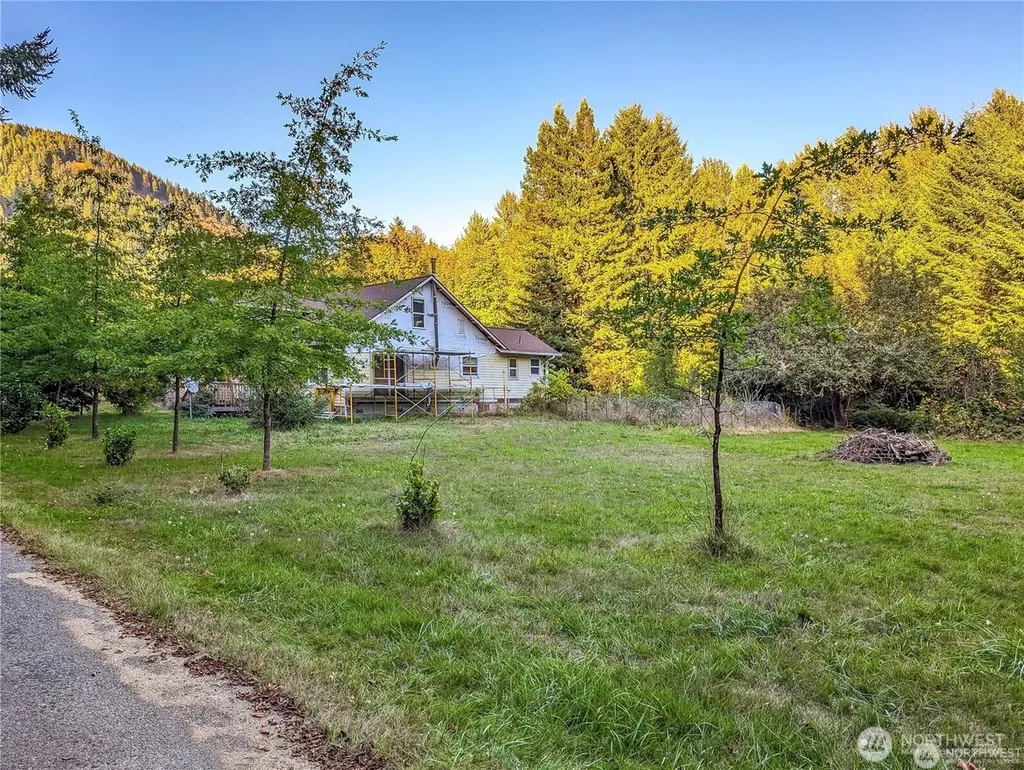 202 Kauer Road Randle WA 98377