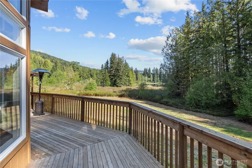 27525 W Lake Riley Road Arlington WA 98223