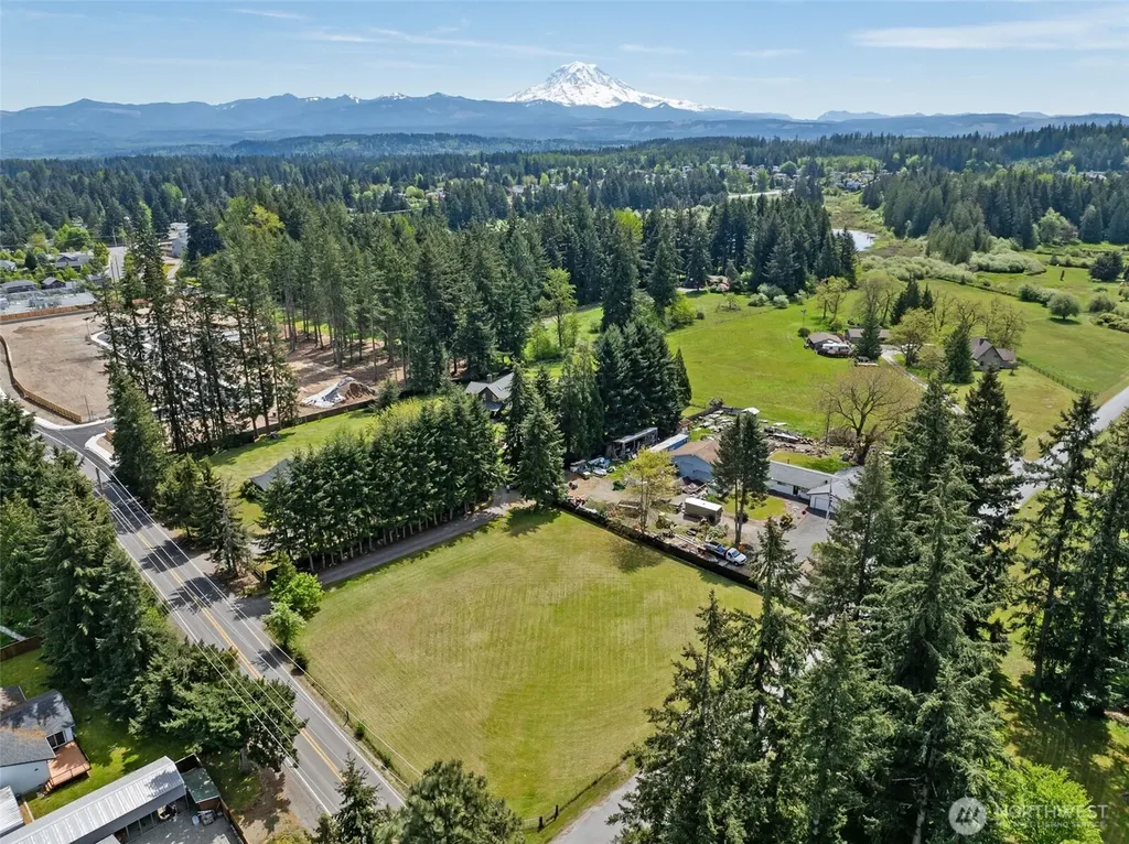 19316 Rhodes Lake Road E Bonney Lake WA 98391
