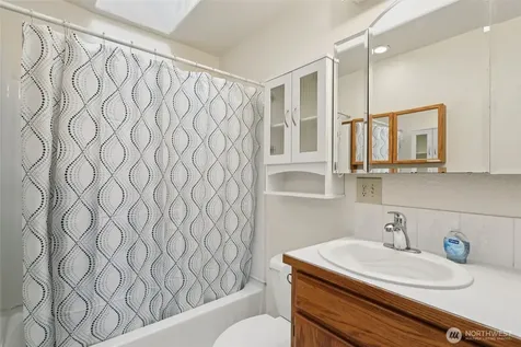 3409 Mission Beach Road Marysville WA 98271