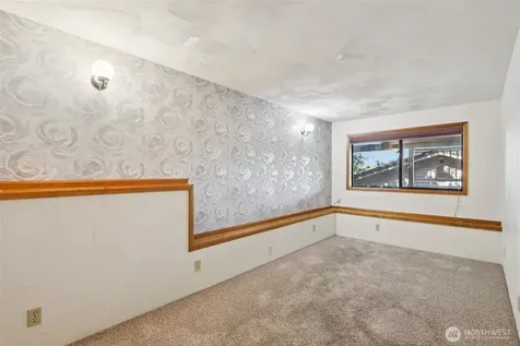 3409 Mission Beach Road Marysville WA 98271