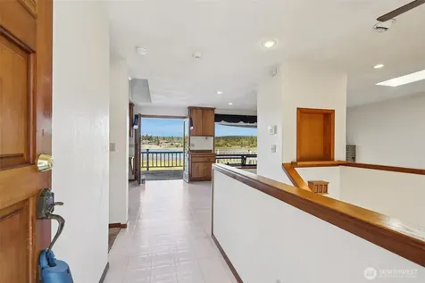 3409 Mission Beach Road Marysville WA 98271