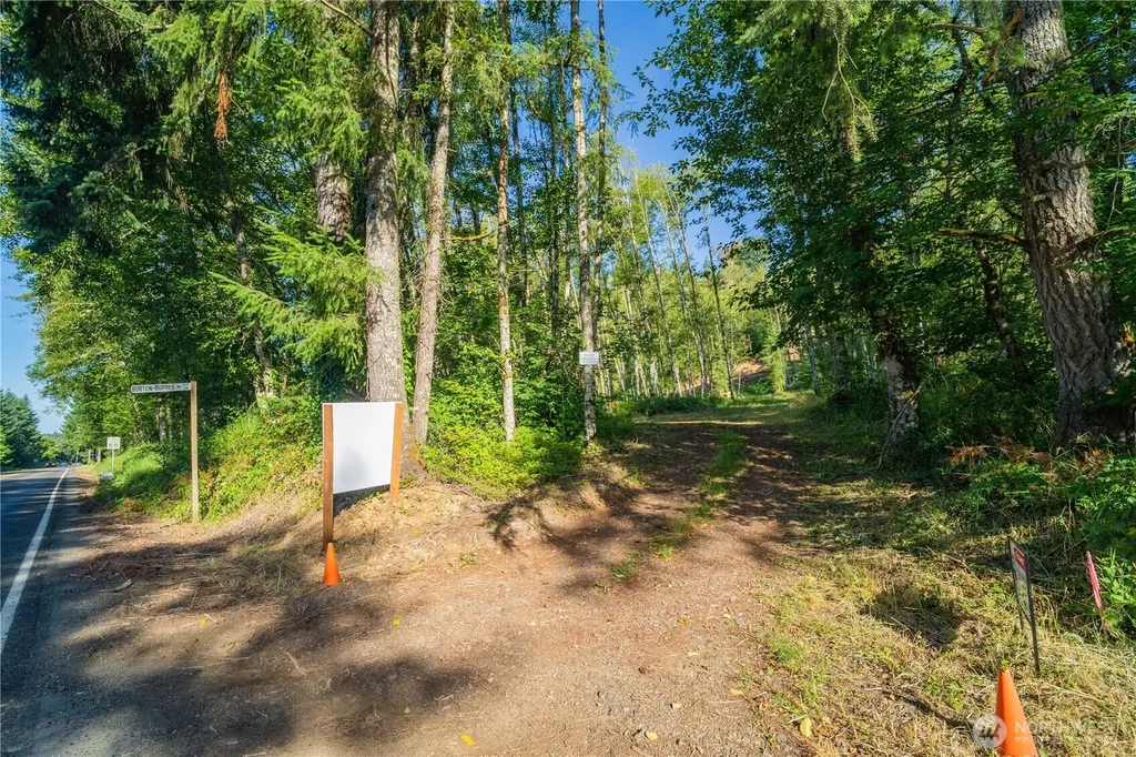 4311 State Route 508 Onalaska WA 98570