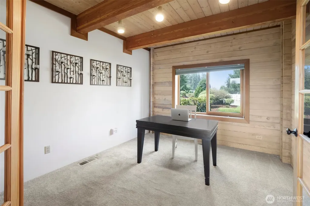 22919 SE 438th Street Enumclaw WA 98022