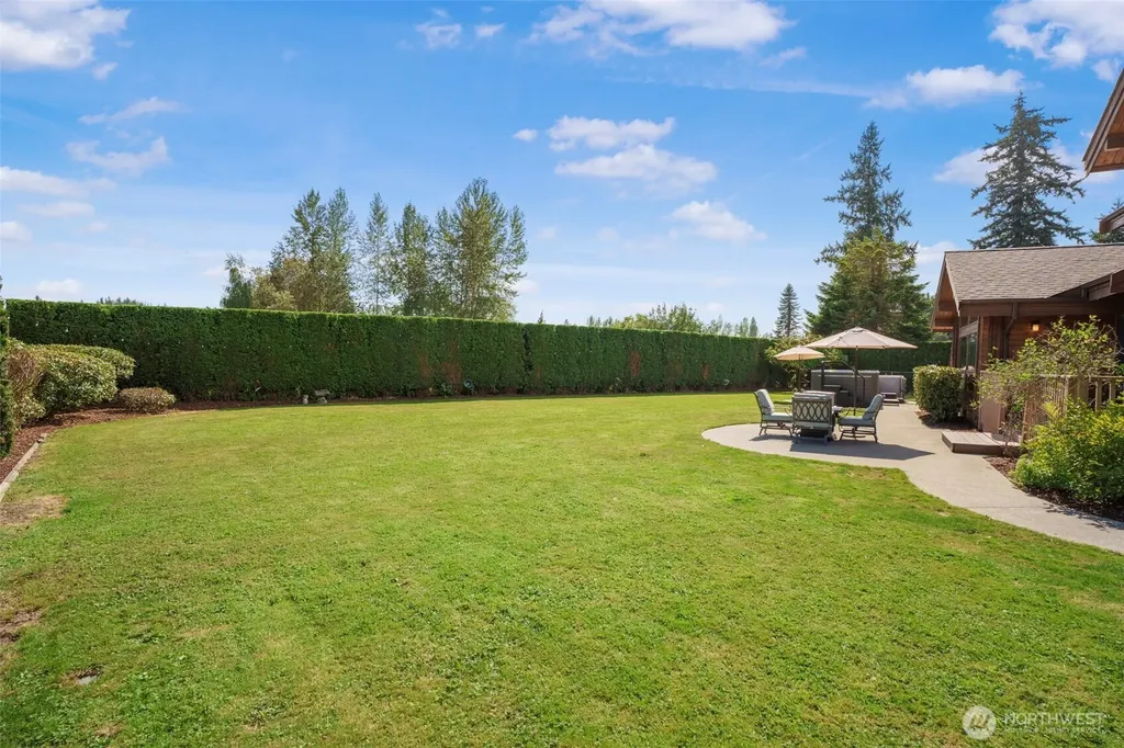 22919 SE 438th Street Enumclaw WA 98022