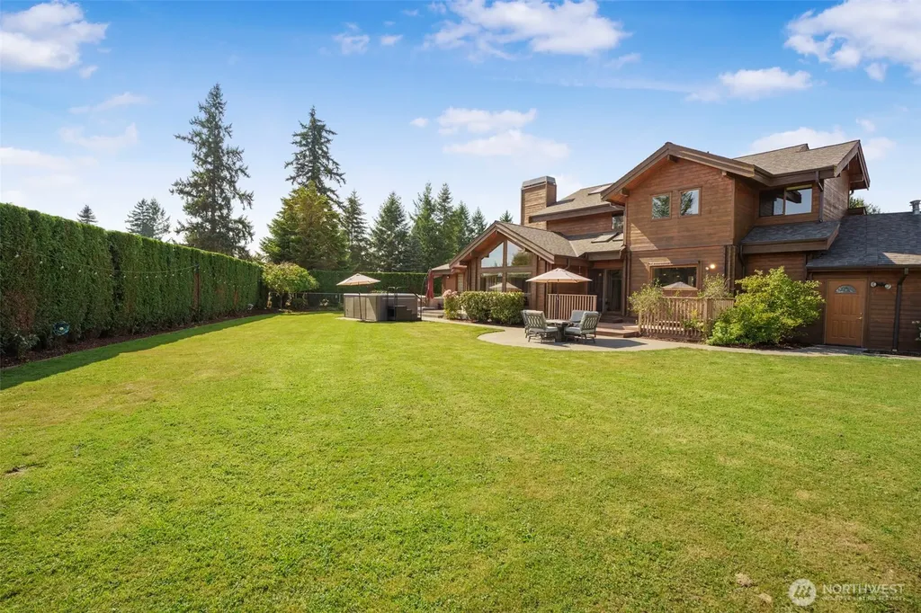 22919 SE 438th Street Enumclaw WA 98022