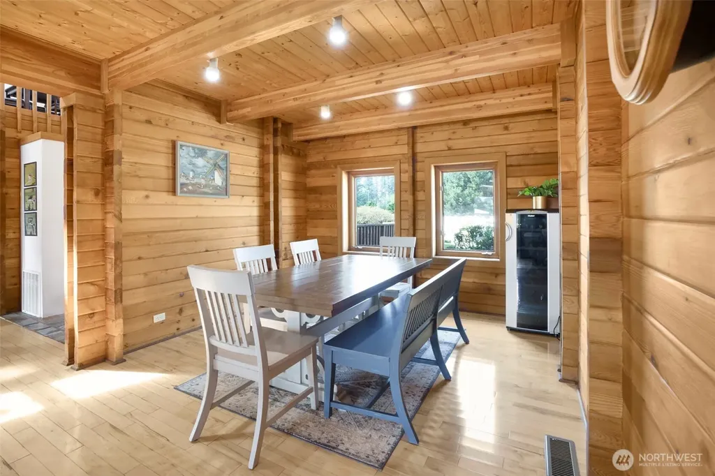 22919 SE 438th Street Enumclaw WA 98022