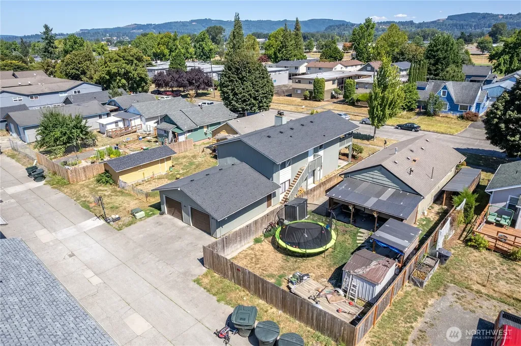 823 8th Avenue Longview WA 98632