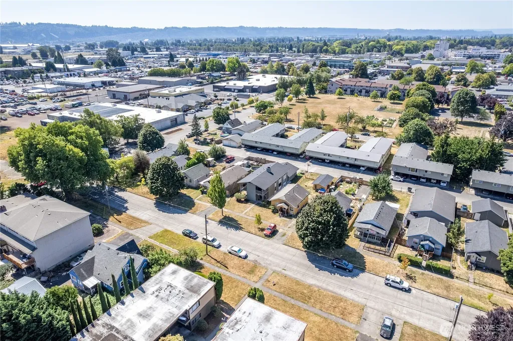 823 8th Avenue Longview WA 98632