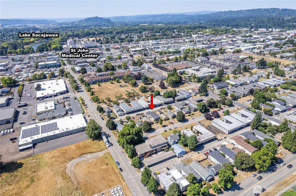 823 8th Avenue Longview WA 98632