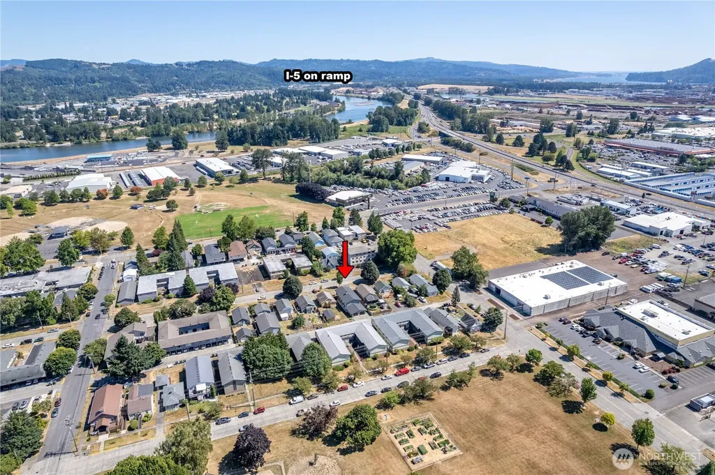 823 8th Avenue Longview WA 98632