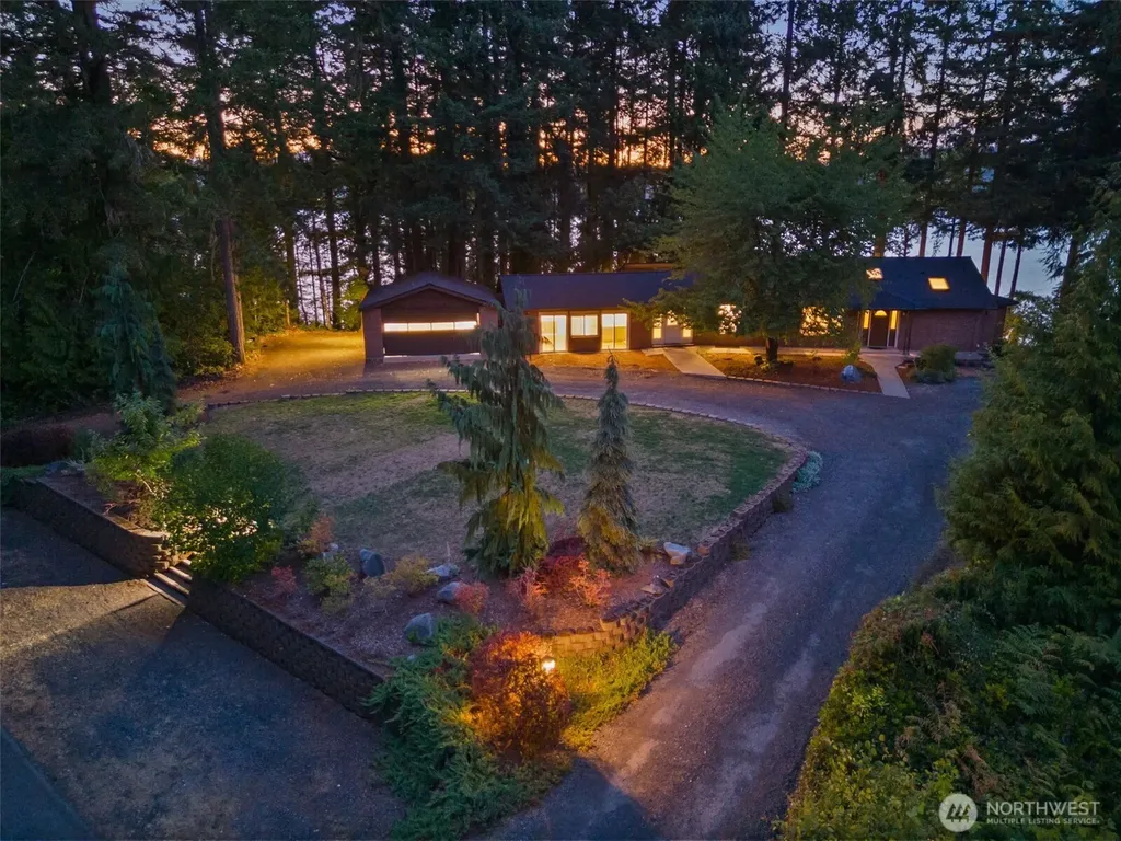 8036 Ellison Loop NW Olympia WA 98502