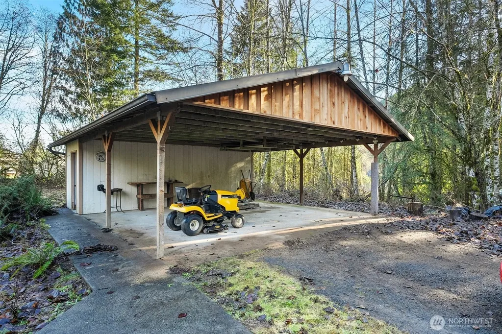 107 Frostyrose Lane Glenoma WA 98336