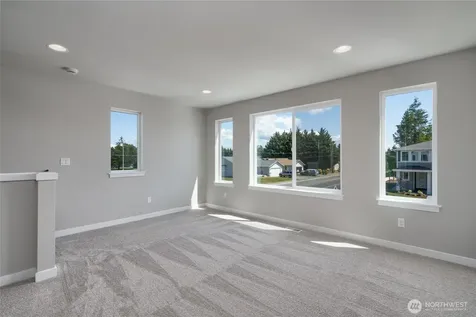 7582 64th Avenue NE Marysville WA 98270