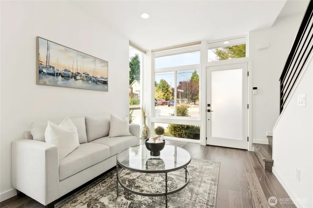 947 NW 56th Street Seattle WA 98107