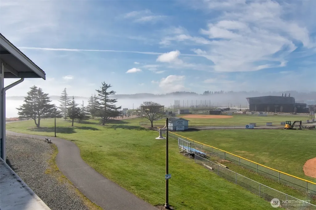 651 SE Bayshore Drive Oak Harbor WA 98277