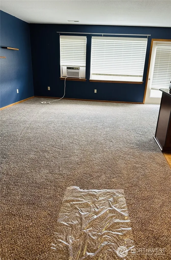 651 SE Bayshore Drive Oak Harbor WA 98277
