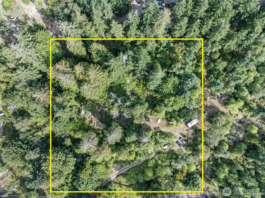 623 208th Avenue NW Lakebay WA 98349