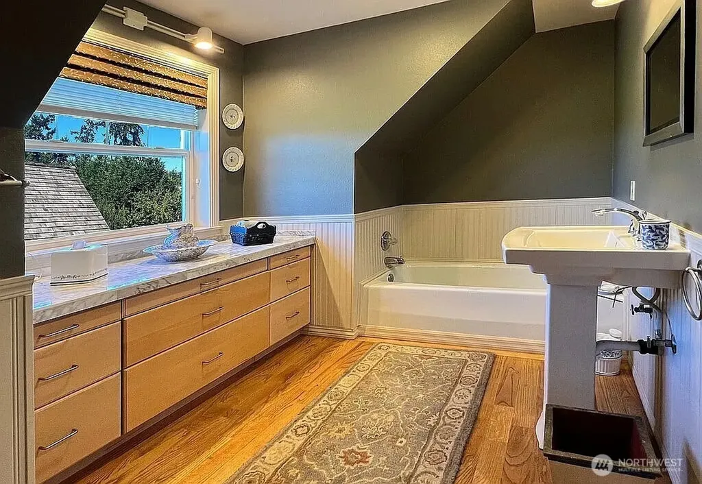 577 Scenic Heights Road Oak Harbor WA 98277