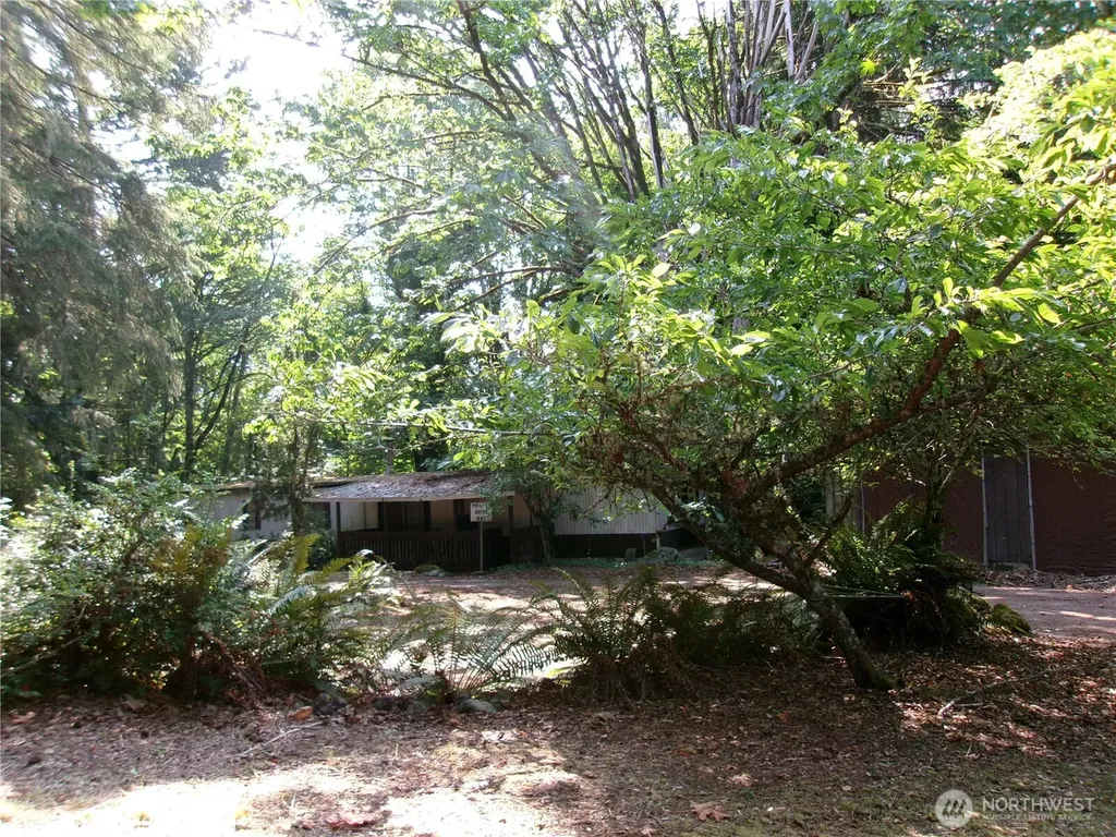 6724 SE Sedgwick Road Port Orchard WA 98366