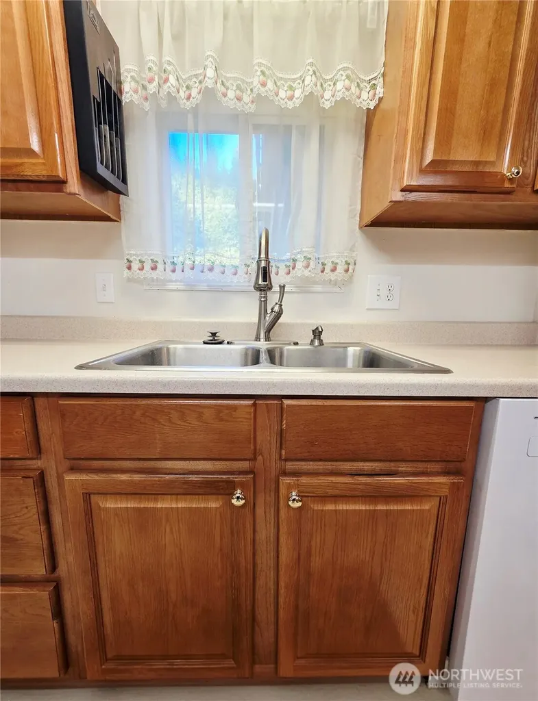 3611 I Street NE Auburn WA 98002