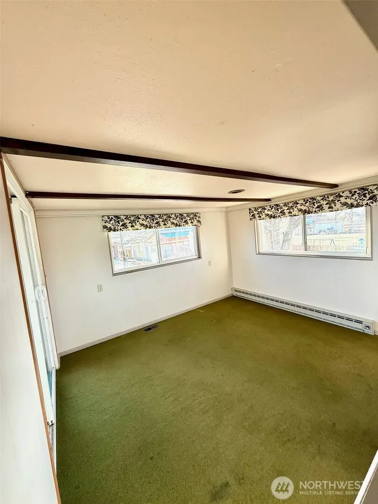 1006 E Dobson Road Odessa WA 99159