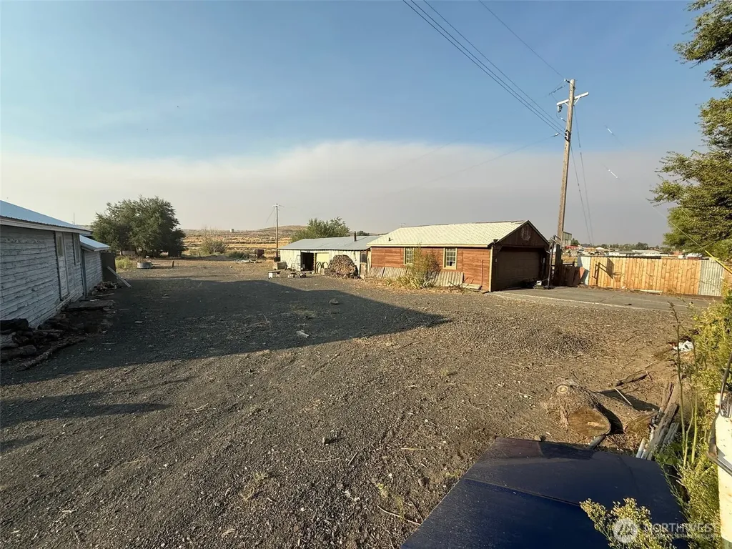 1006 E Dobson Road Odessa WA 99159