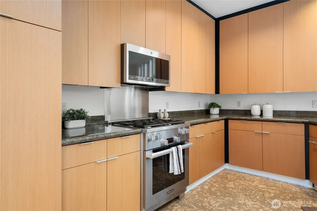 303 E Pike Street Seattle WA 98122