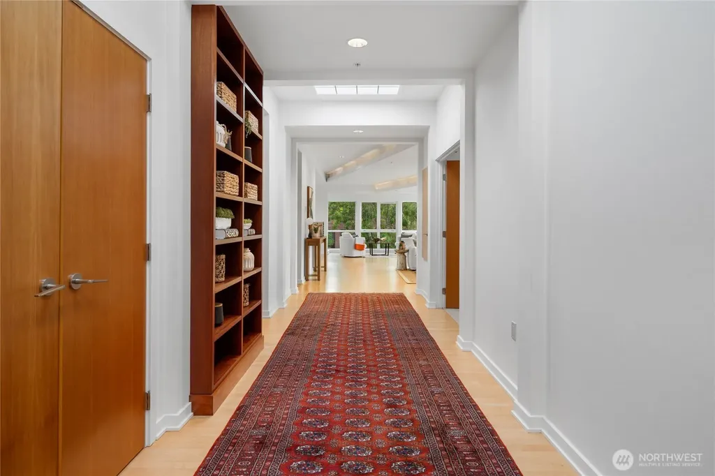 303 E Pike Street Seattle WA 98122